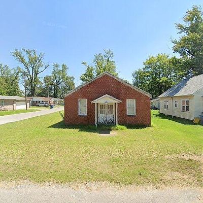 409 S Center St, East Prairie, MO 63845