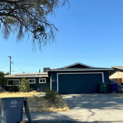 410 Orange Ave, Los Banos, CA 93635