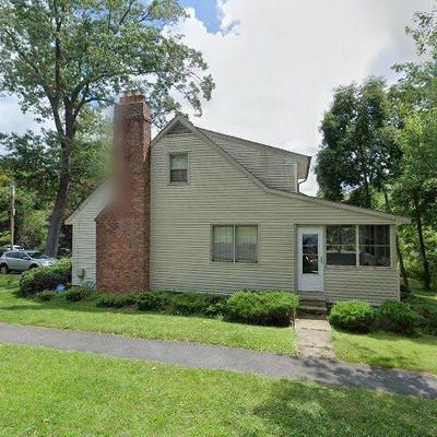 35 Sterling Dr, Livingston, NJ 07039