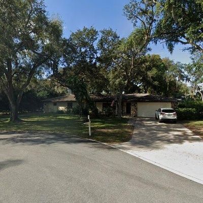 448 Laura Ln, Mount Dora, FL 32757