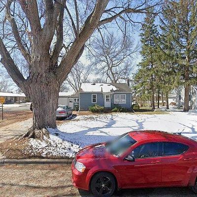 46 5 Th Ave Ne, Hutchinson, MN 55350