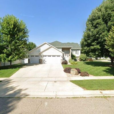 4690 White Pine Dr Nw, Rochester, MN 55901