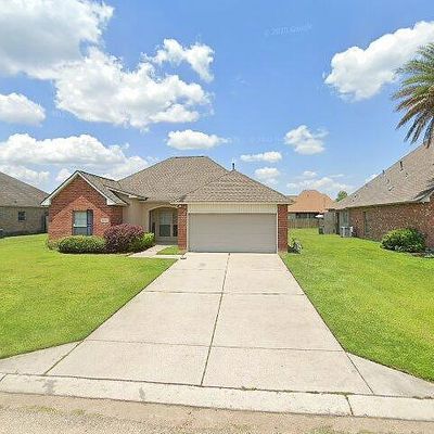 41180 Citadel Dr, Sorrento, LA 70778