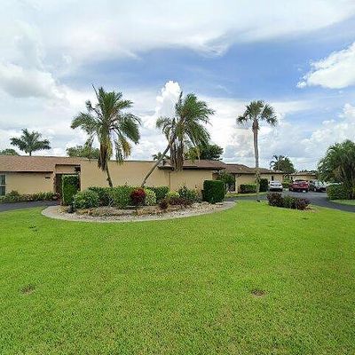 4139 Lakewood Blvd, Naples, FL 34112