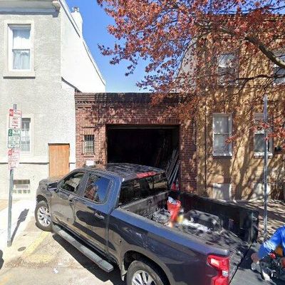 529 Mckean St, Philadelphia, PA 19148