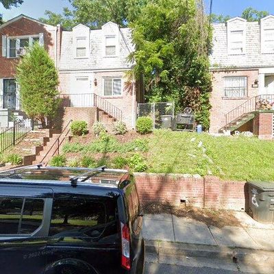 542 48 Th Pl Ne, Washington, DC 20019