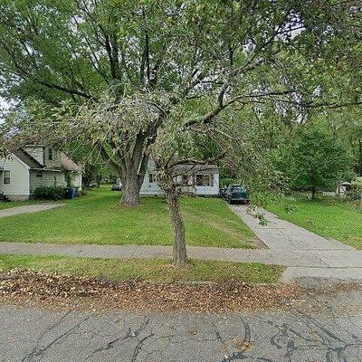 5429 Hughes Rd, Lansing, MI 48911