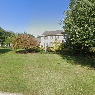 561 Randolph Dr, Lititz, PA 17543