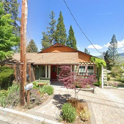 565 Ashland St, Ashland, OR 97520