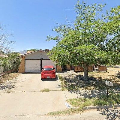 5700 Mackerel Ln, El Paso, TX 79924