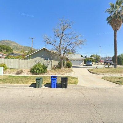 5711 Arden Ave, Highland, CA 92346