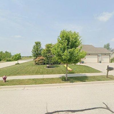 508 Glendale Rd, Fredonia, WI 53021