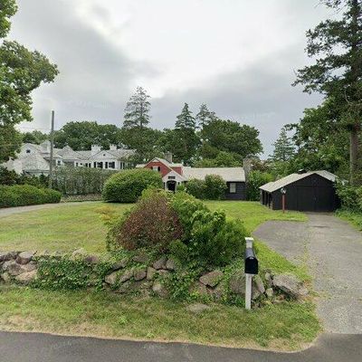 52 Shore Rd, Old Greenwich, CT 06870