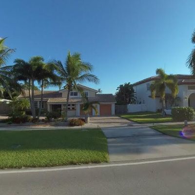 621 Lighthouse Dr, North Palm Beach, FL 33408