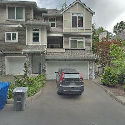 6757 Se Cougar Mountain Way #4, Bellevue, WA 98006