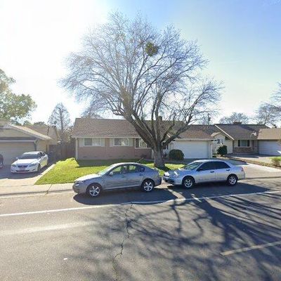 6932 Bowling Dr, Sacramento, CA 95823