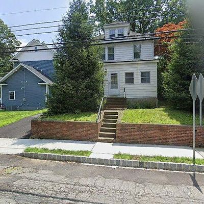 60 New St, Dover, NJ 07801