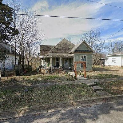 609 10 Th St, Mena, AR 71953