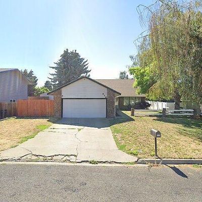 612 N 46 Th Ave, Yakima, WA 98908