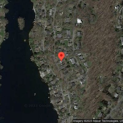 75 Lindys Dr, West Milford, NJ 07480