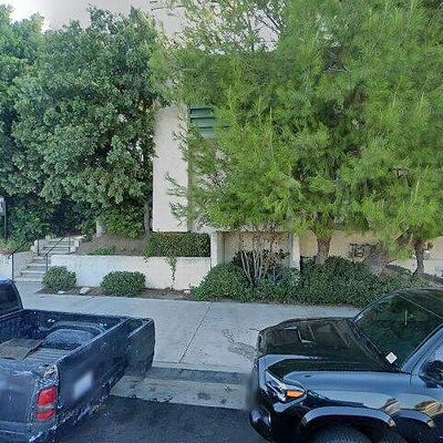 7550 Zombar Ave #2, Van Nuys, CA 91406