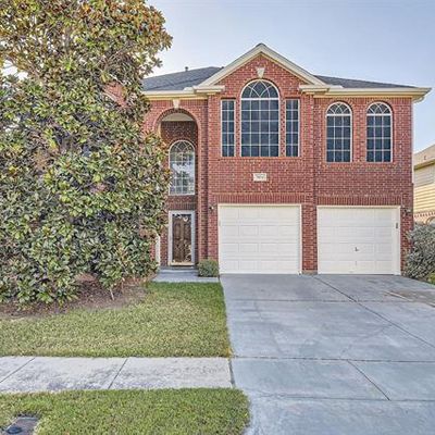 7854 Park River Ct, Fort Worth, TX 76137