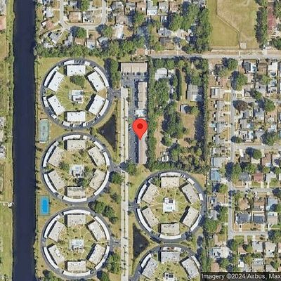 8039 Garden Dr #205, Seminole, FL 33777