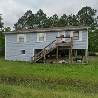 8135 Jeff Davis Dr, Bay Saint Louis, MS 39520