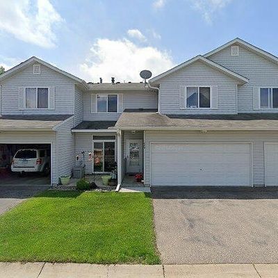 707 Roundhouse St, Shakopee, MN 55379