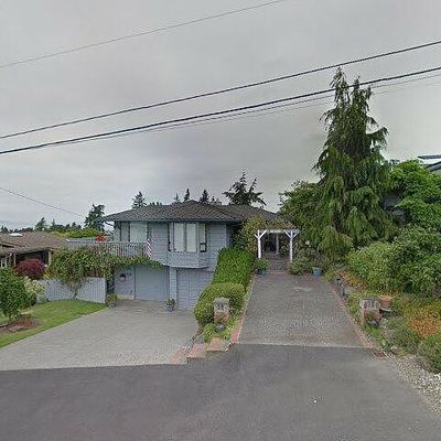 731 Laurel St, Edmonds, WA 98020