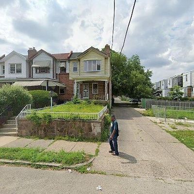 739 E Price St, Philadelphia, PA 19144