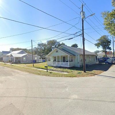 908 Third St S, Carolina Beach, NC 28428