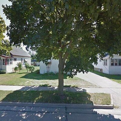 910 S 86 Th St, Milwaukee, WI 53214