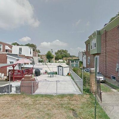 923 Howe St, Camden, NJ 08104