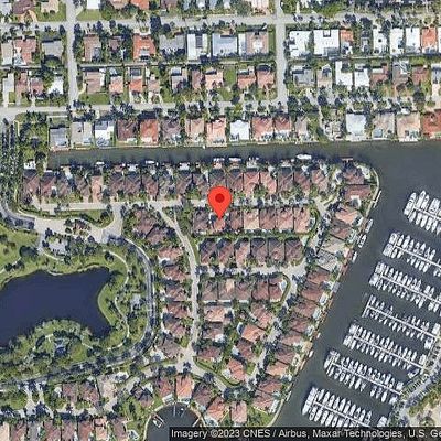 928 Captiva Dr, Hollywood, FL 33019