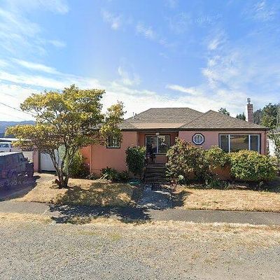 95 D St, Creswell, OR 97426