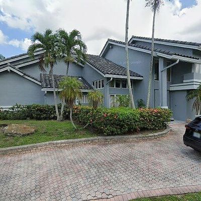 953 Sw 93 Rd Ter, Plantation, FL 33324