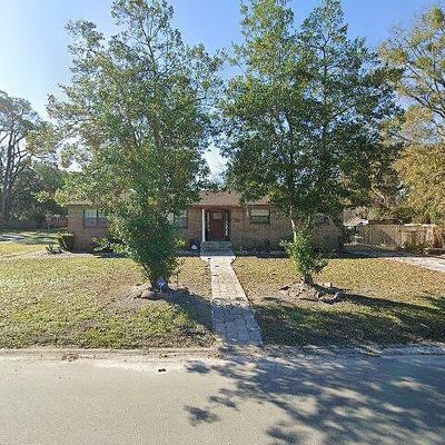 8514 Concord Ct, Jacksonville, FL 32208