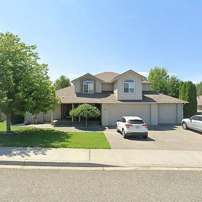 8721 W 3 Rd Ave, Kennewick, WA 99336