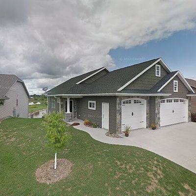 W6938 Rivendale Ct, Greenville, WI 54942