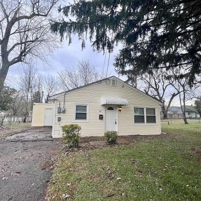 10 Lanning St, Ewing, NJ 08618