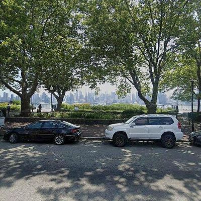 100 Eton Row #304, Weehawken, NJ 07086