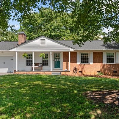 1004 Somerset Dr, Winston Salem, NC 27103