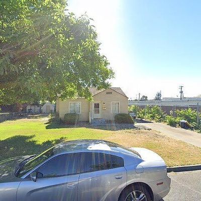 1005 S 29 Th Ave, Yakima, WA 98902