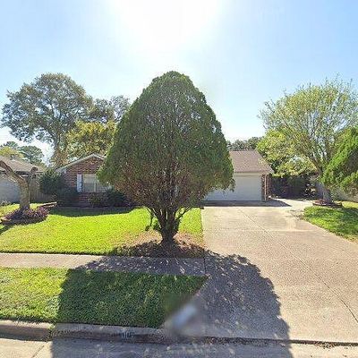 1007 Rainy River Dr, Houston, TX 77088