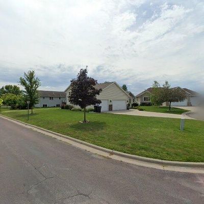 101 Cheetah Ct, Mankato, MN 56001