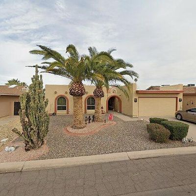 10122 E Navajo Pl, Sun Lakes, AZ 85248