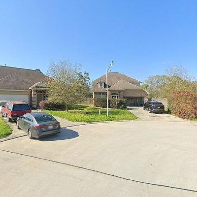 10202 Black Forest Ct, Conroe, TX 77385