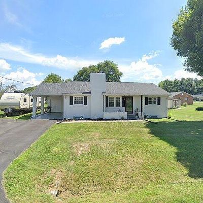 103 Elm St, Pearisburg, VA 24134