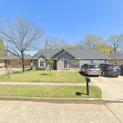 10306 Pear Oak Dr, Houston, TX 77065